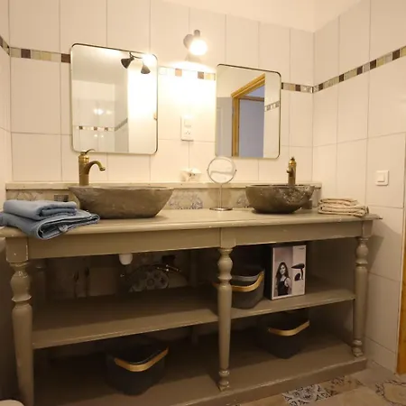 Bed & Breakfast D'hotes Du Messager 3*